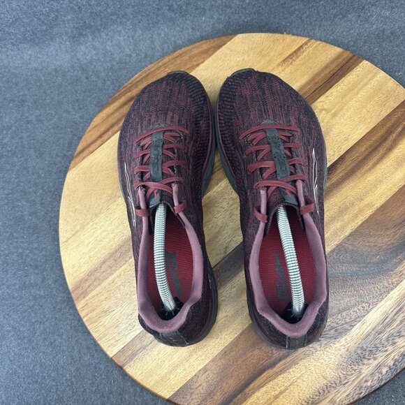 Altra Escalante 2 Men's Size 10.5 Running Shoes Red Black Foot Shape - Picture 8 of 13